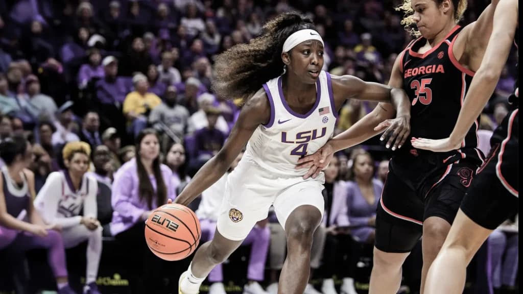 Top 10 Players To Watch During Womens-Flau-Jae Johnson