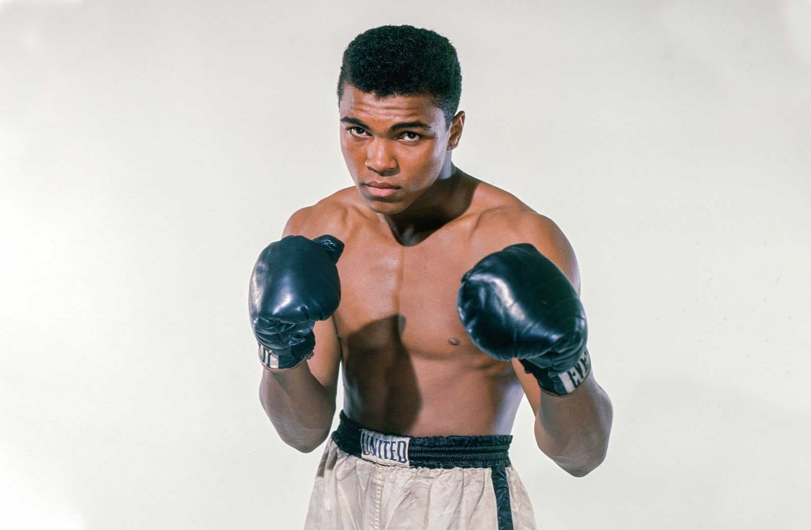 Top 10 Best P4P Boxers of All-Time