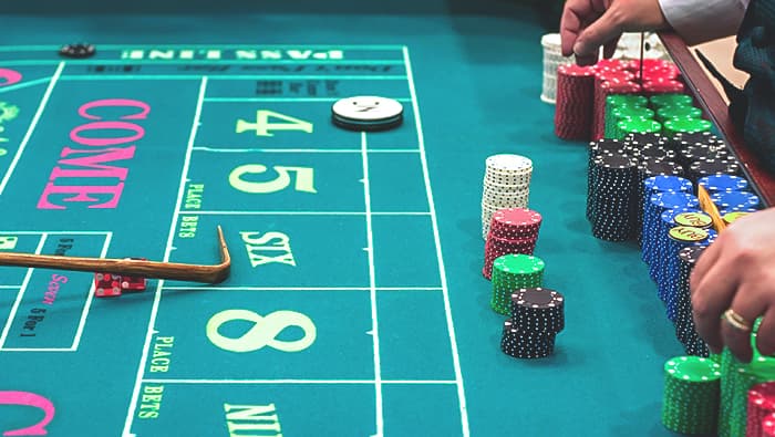 Craps Strategy: Hedge Bets Explained