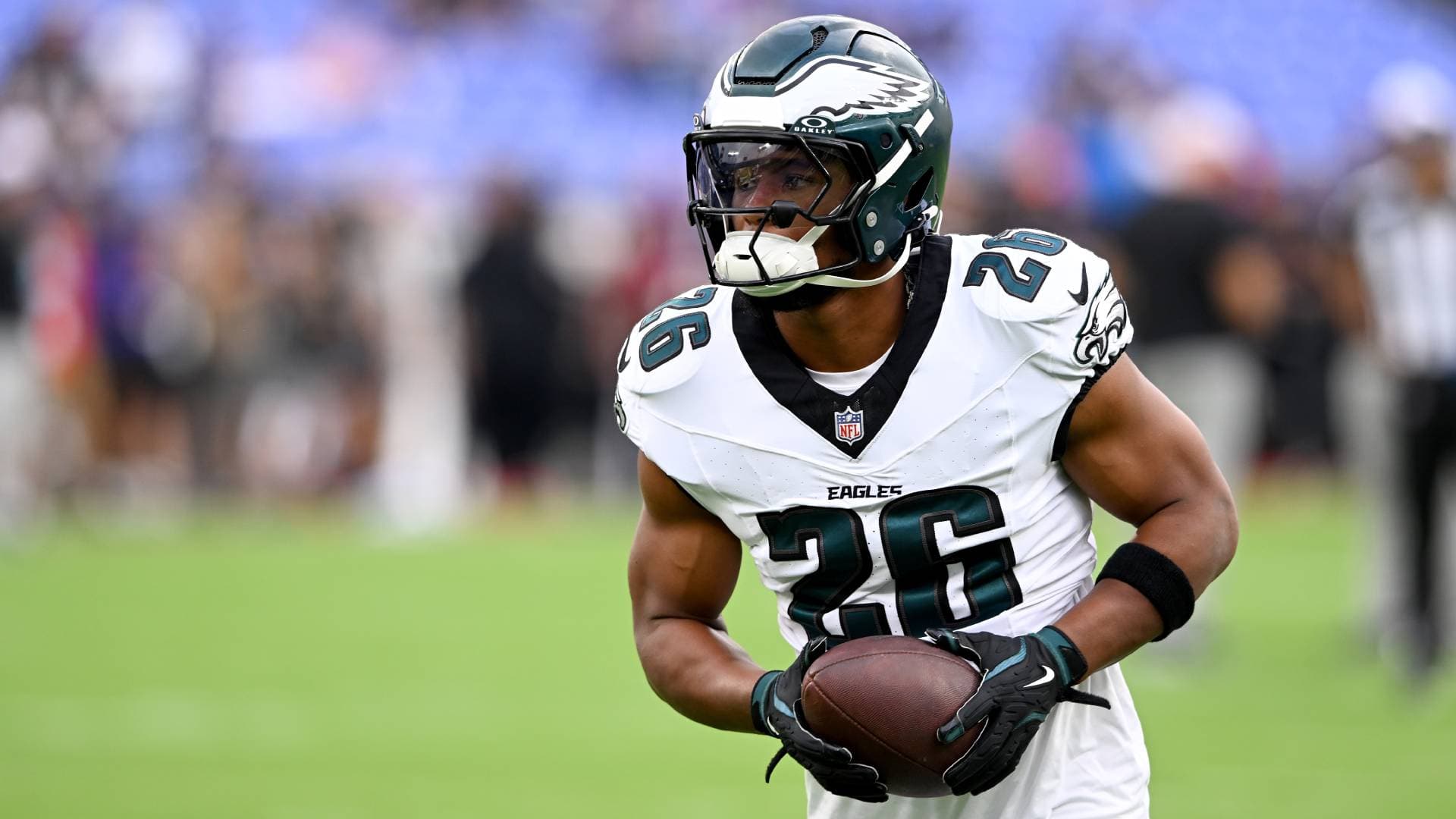 HOW SAQUON BARKLEY ENCOURAGES EVERYONE TO KEEP GOING