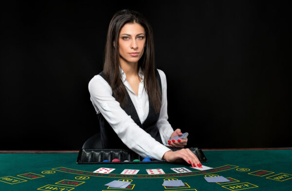 Live Dealer Super 6